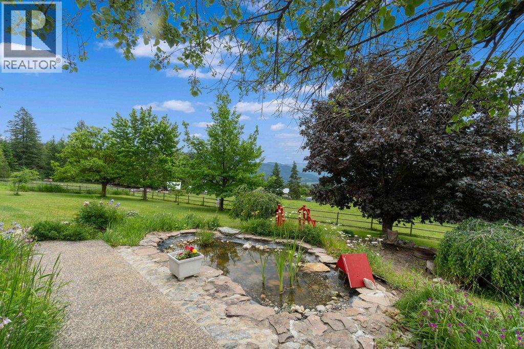 377 Stroulger Road, Enderby, British Columbia  V4Y 4G9 - Photo 8 - 10387476