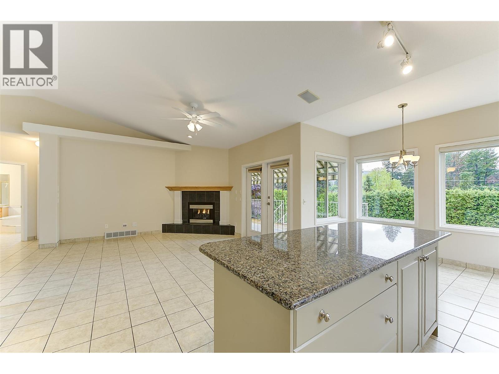 3244 Deer Ridge Court, West Kelowna, British Columbia  V4T 2R3 - Photo 15 - 10386047