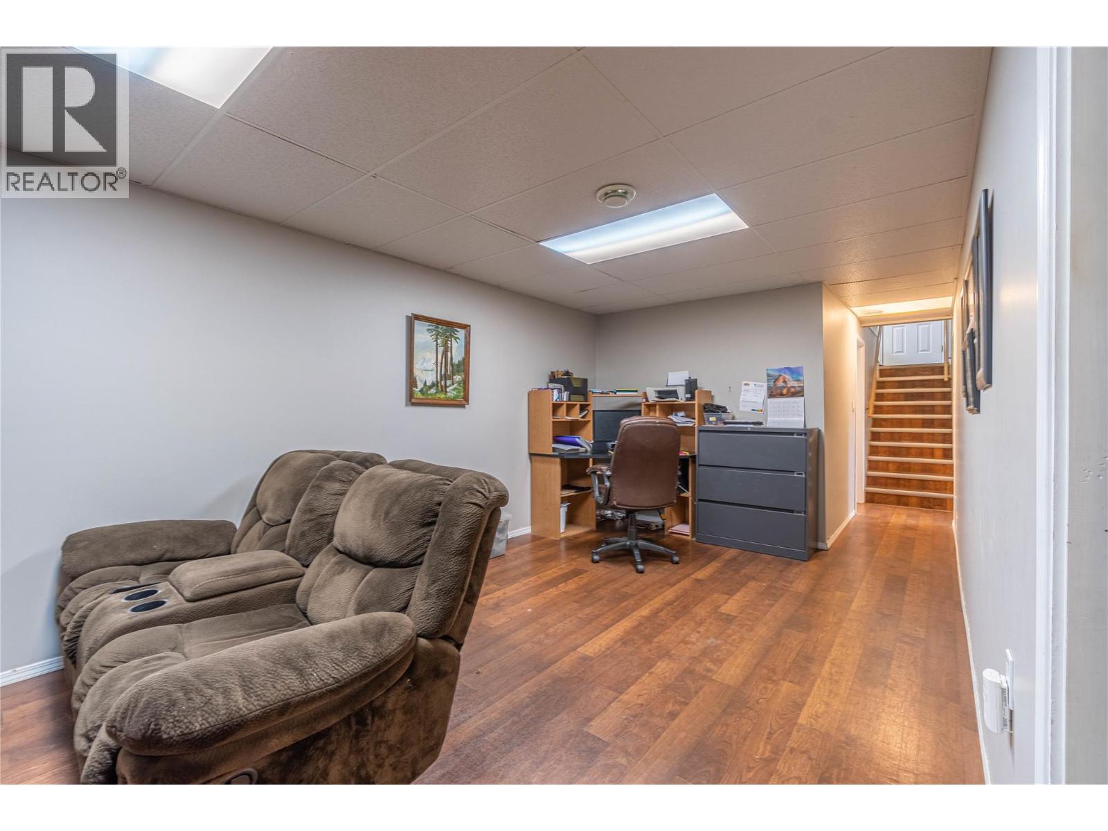 2255 Fleetwood Avenue, Kamloops, British Columbia  V2B 4S6 - Photo 16 - 10387641