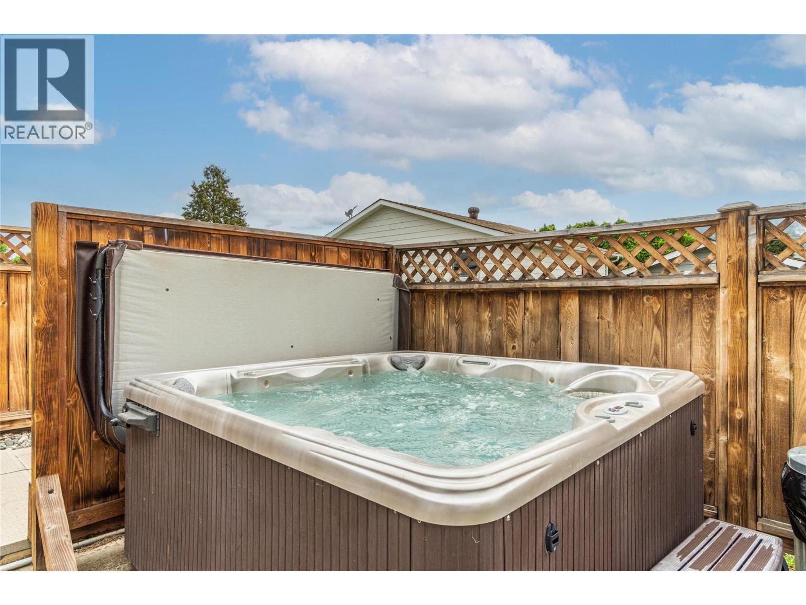 2255 Fleetwood Avenue, Kamloops, British Columbia  V2B 4S6 - Photo 20 - 10387641