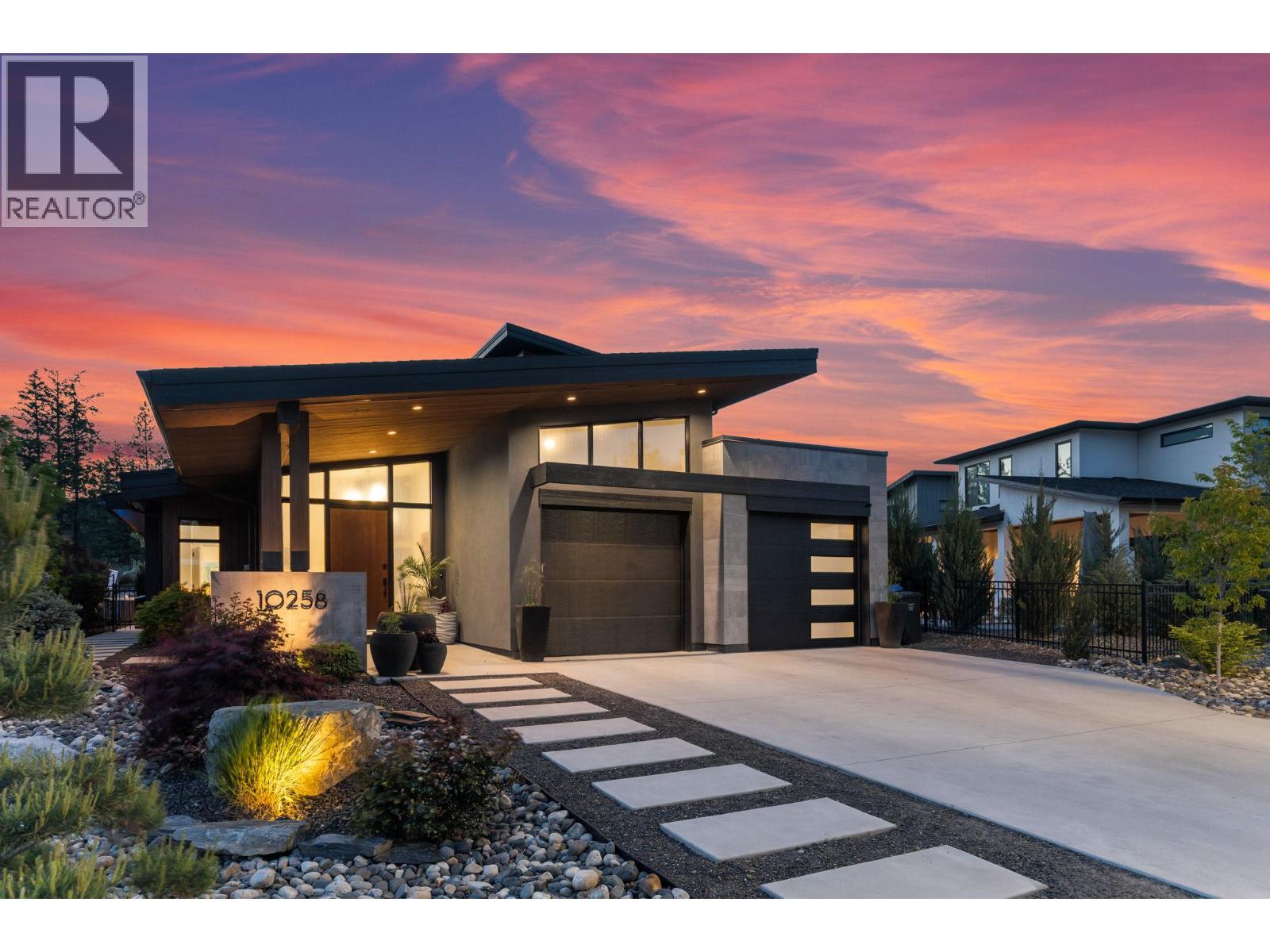 10258 Beacon Hill Drive, lake country, British Columbia