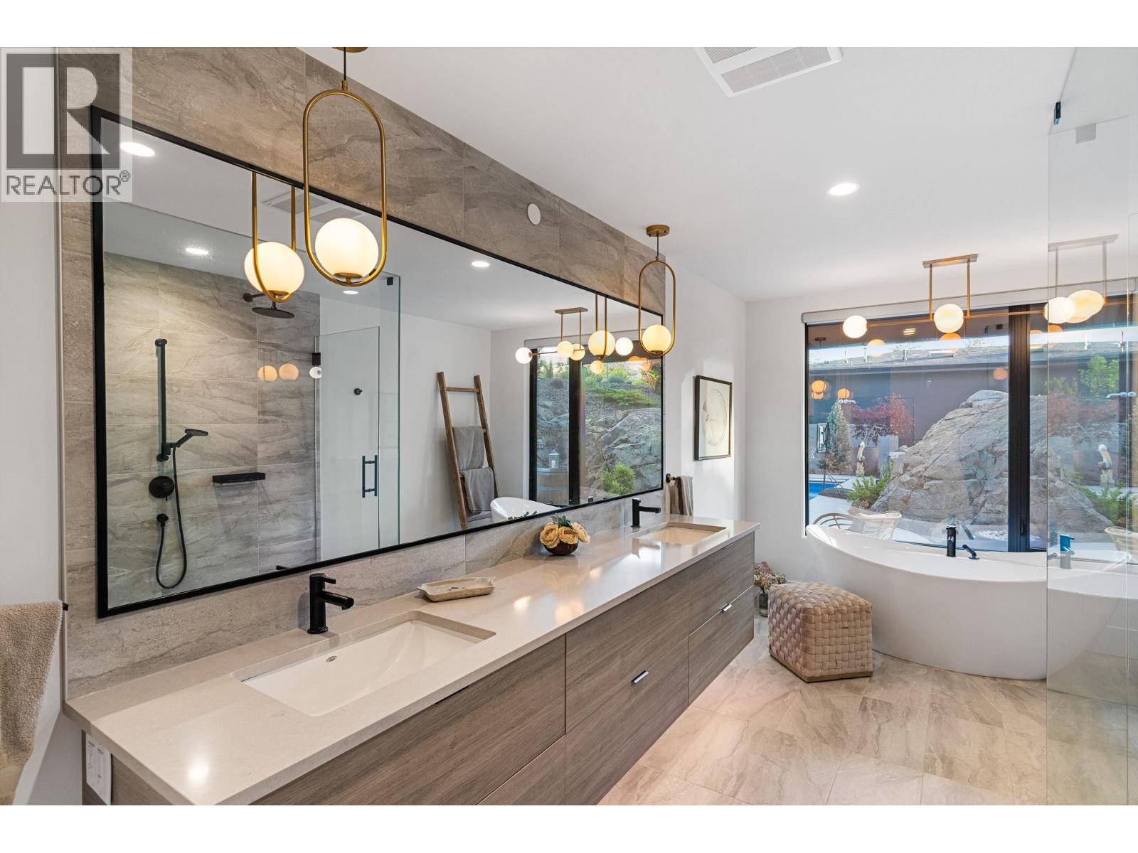 10258 Beacon Hill Drive, Lake Country, British Columbia  V4V 0A9 - Photo 34 - 10385094