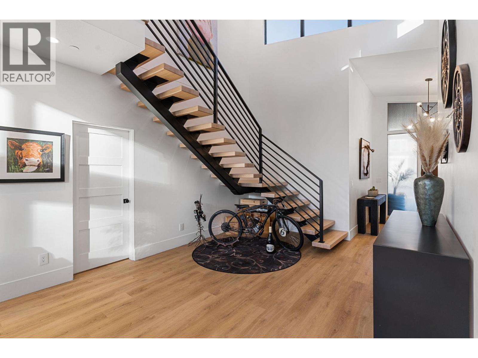 10258 Beacon Hill Drive, Lake Country, British Columbia  V4V 0A9 - Photo 40 - 10385094