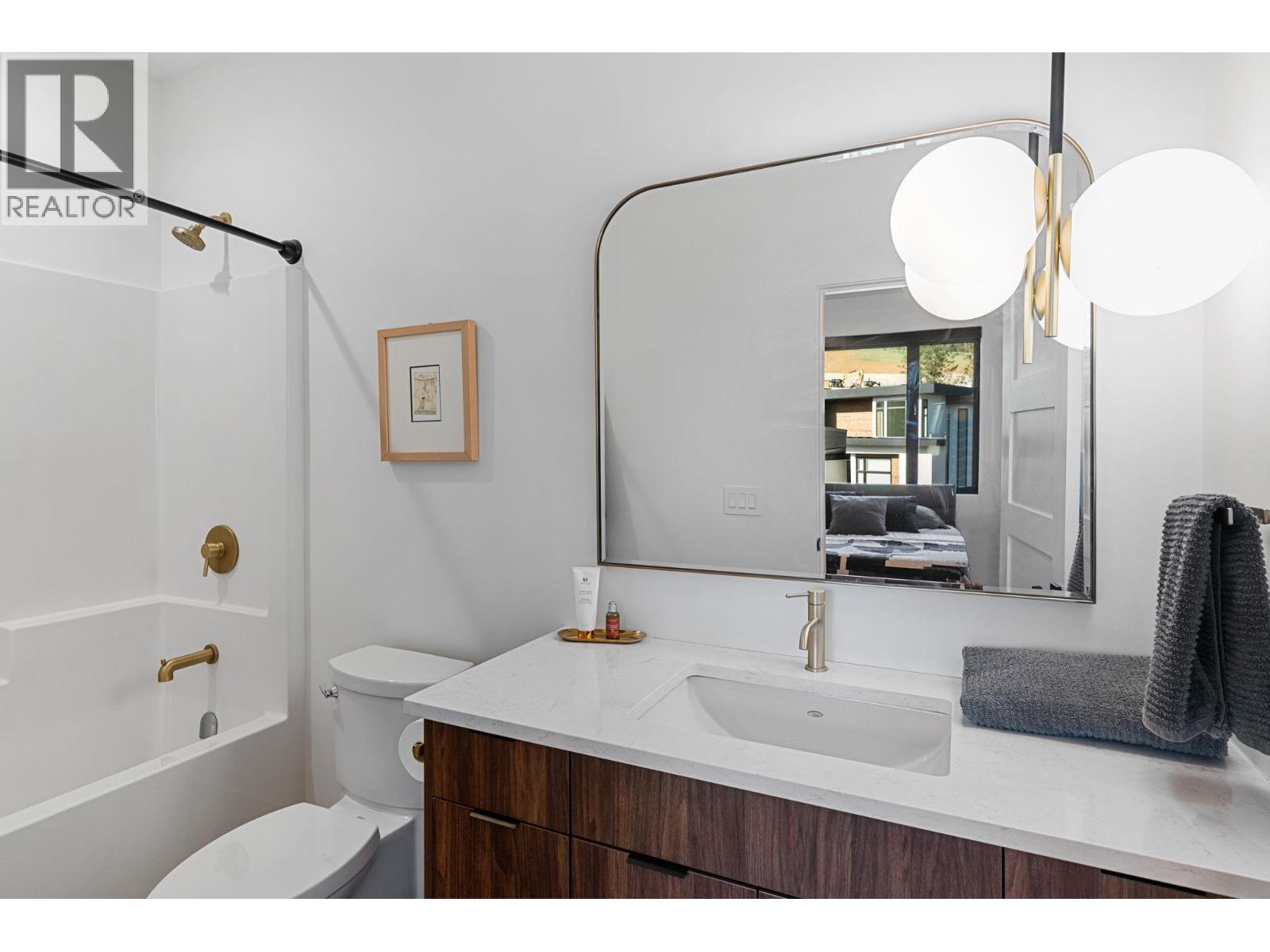 10258 Beacon Hill Drive, Lake Country, British Columbia  V4V 0A9 - Photo 44 - 10385094