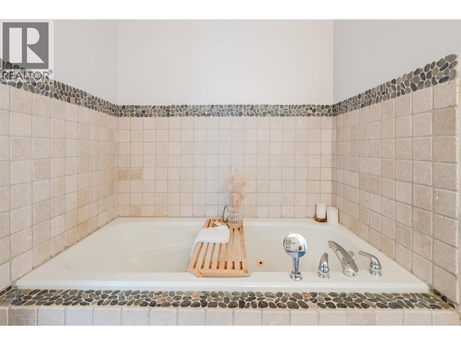 1032 Cedar Street Unit# 7, Okanagan Falls, British Columbia  V0H 1R4 - Photo 12 - 10385889