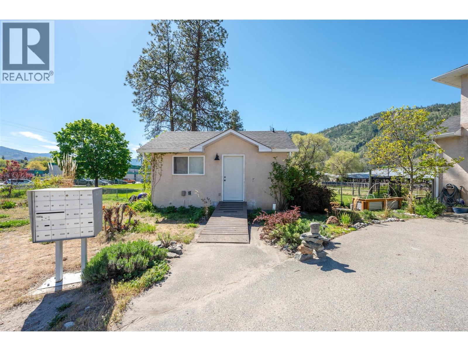1032 Cedar Street Unit# 7, Okanagan Falls, British Columbia  V0H 1R4 - Photo 31 - 10385889