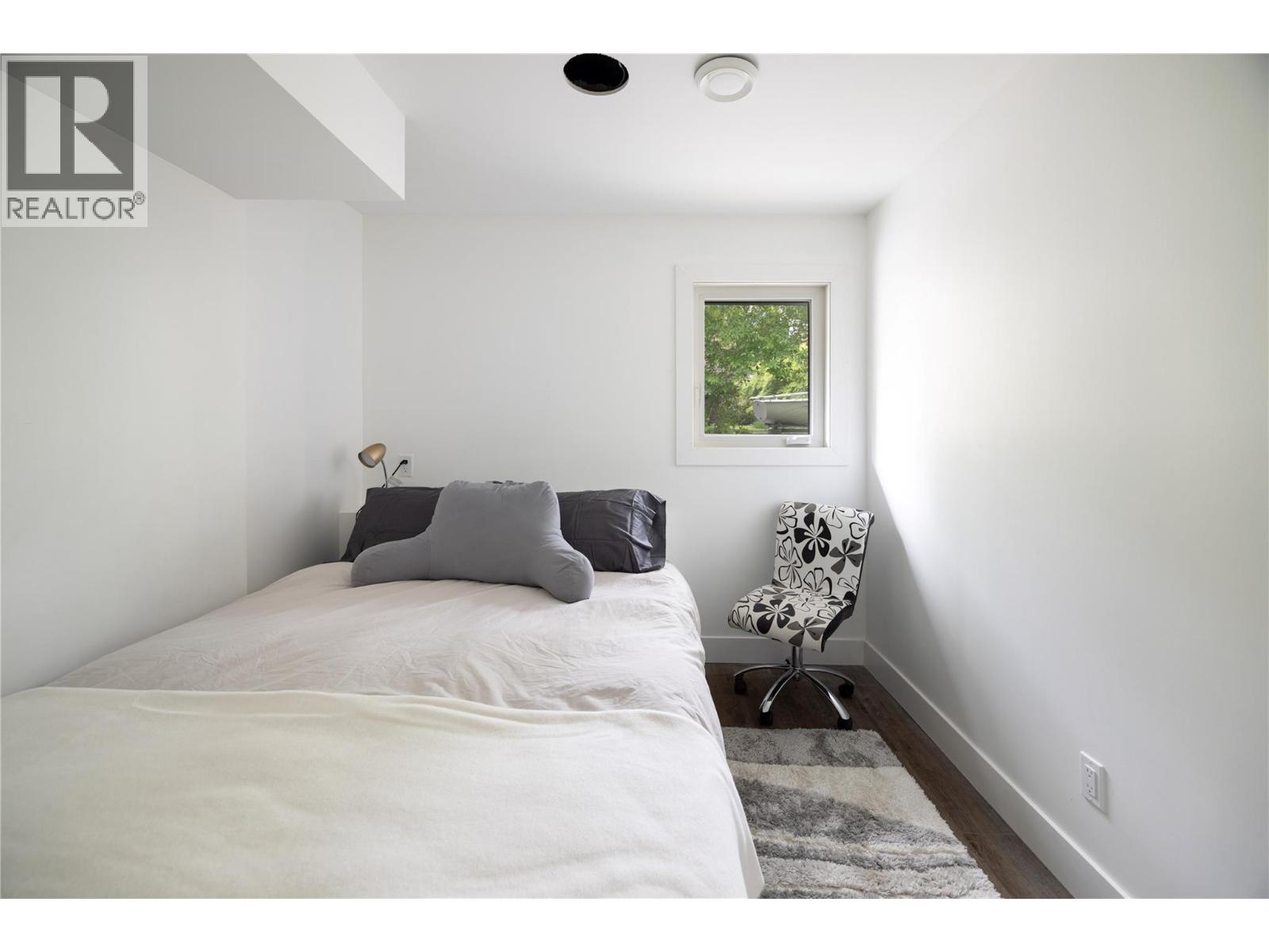 4265 Lakeshore Road, Kelowna, British Columbia  V1W 1W2 - Photo 25 - 10387687