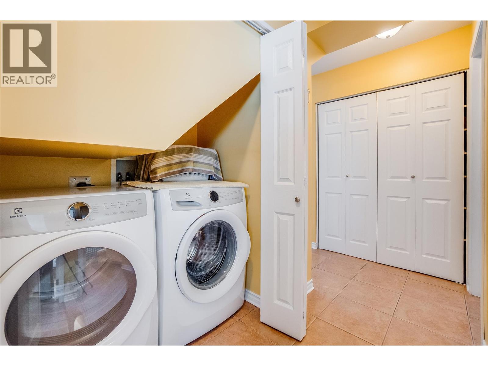 661 C Avenue, Kaslo, British Columbia  V0G 1M0 - Photo 30 - 10387258