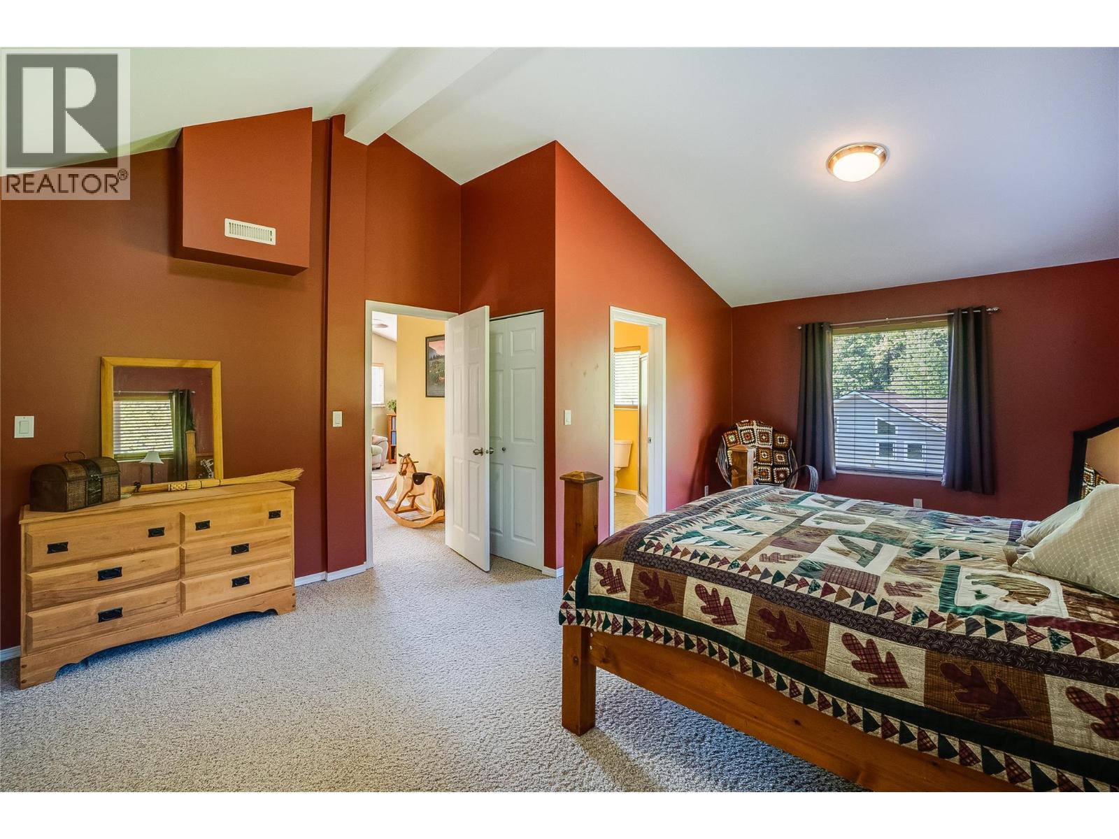 661 C Avenue, Kaslo, British Columbia  V0G 1M0 - Photo 36 - 10387258