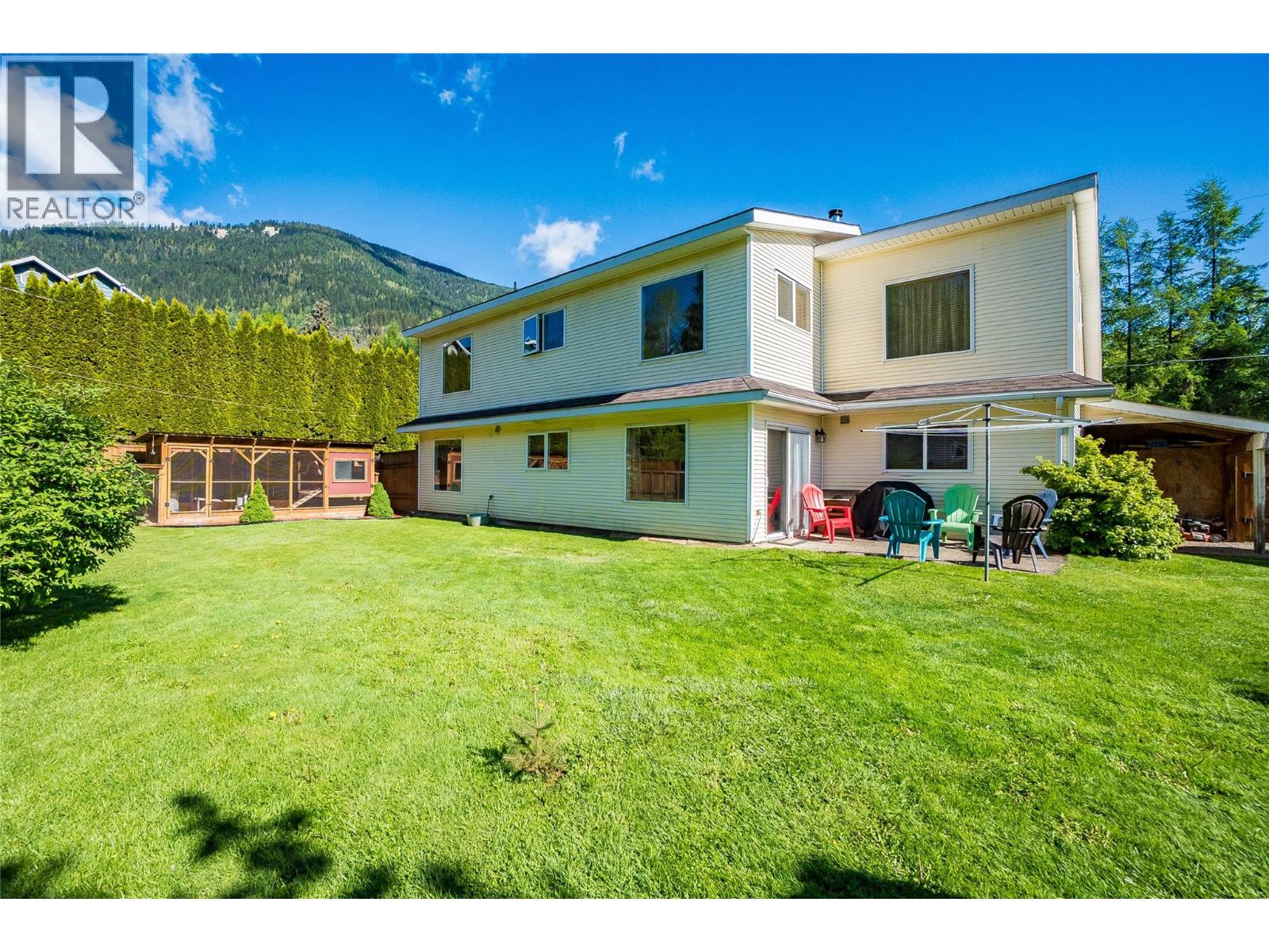 661 C Avenue, Kaslo, British Columbia  V0G 1M0 - Photo 53 - 10387258
