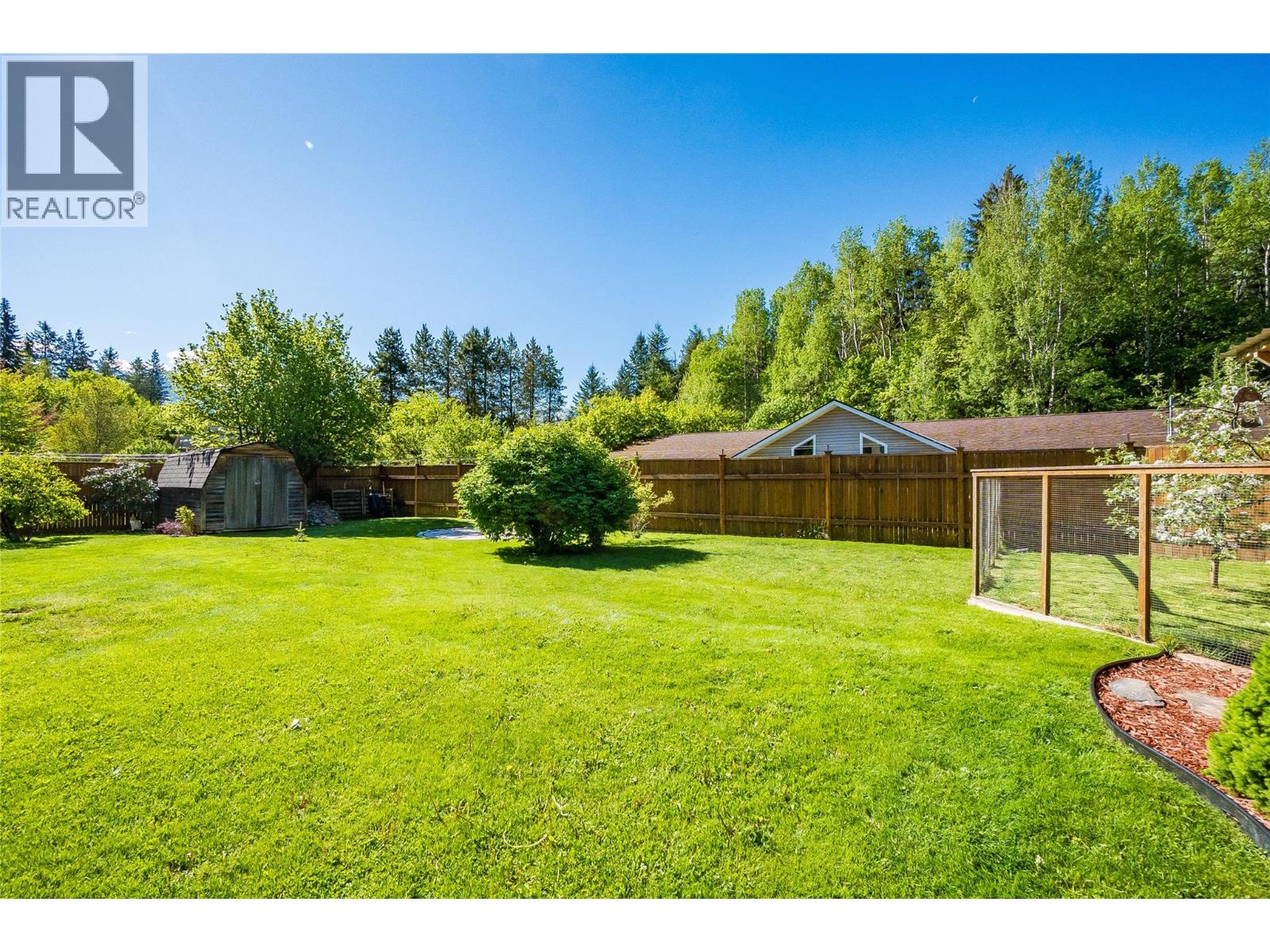 661 C Avenue, Kaslo, British Columbia  V0G 1M0 - Photo 56 - 10387258