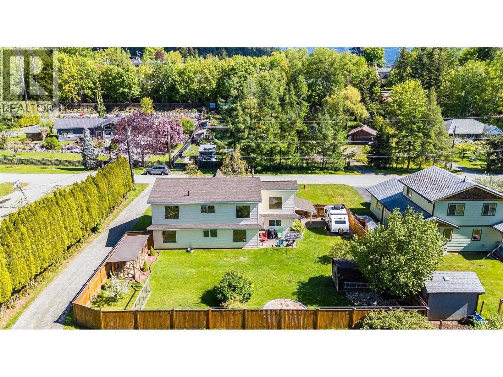661 C Avenue, Kaslo, British Columbia  V0G 1M0 - Photo 61 - 10387258