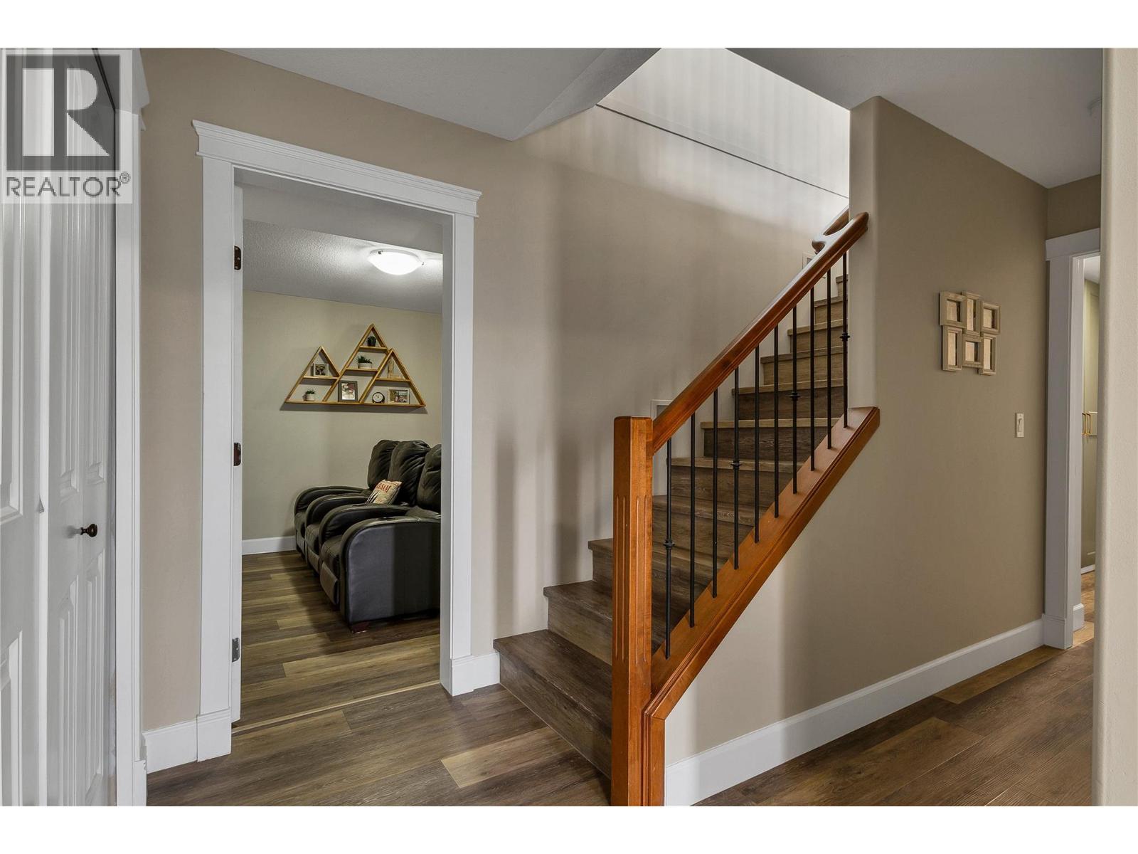 1449 Red Mountain Place, Vernon, British Columbia  V1B 4A3 - Photo 37 - 10387748
