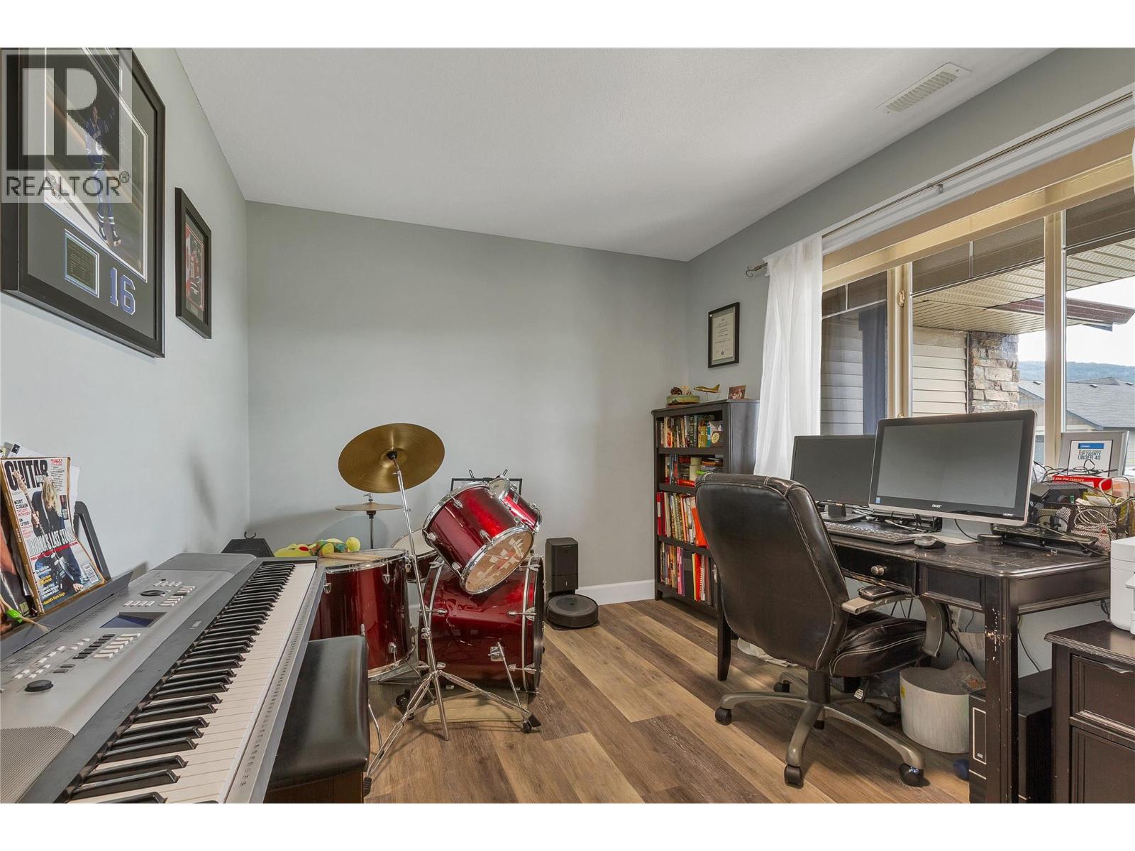 1449 Red Mountain Place, Vernon, British Columbia  V1B 4A3 - Photo 42 - 10387748
