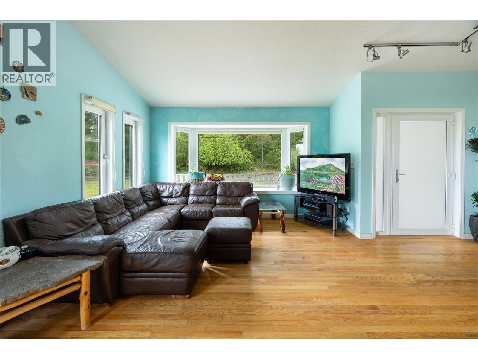 65 Grove Road, Enderby, British Columbia  V0E 1V3 - Photo 20 - 10387690