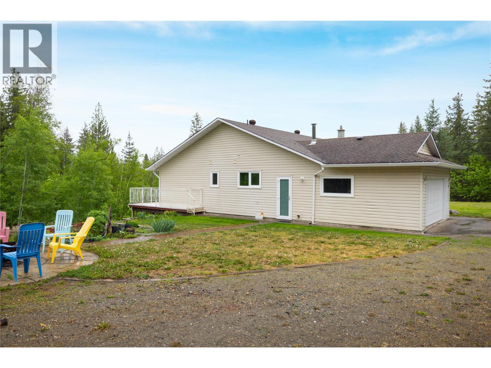 65 Grove Road, Enderby, British Columbia  V0E 1V3 - Photo 3 - 10387690