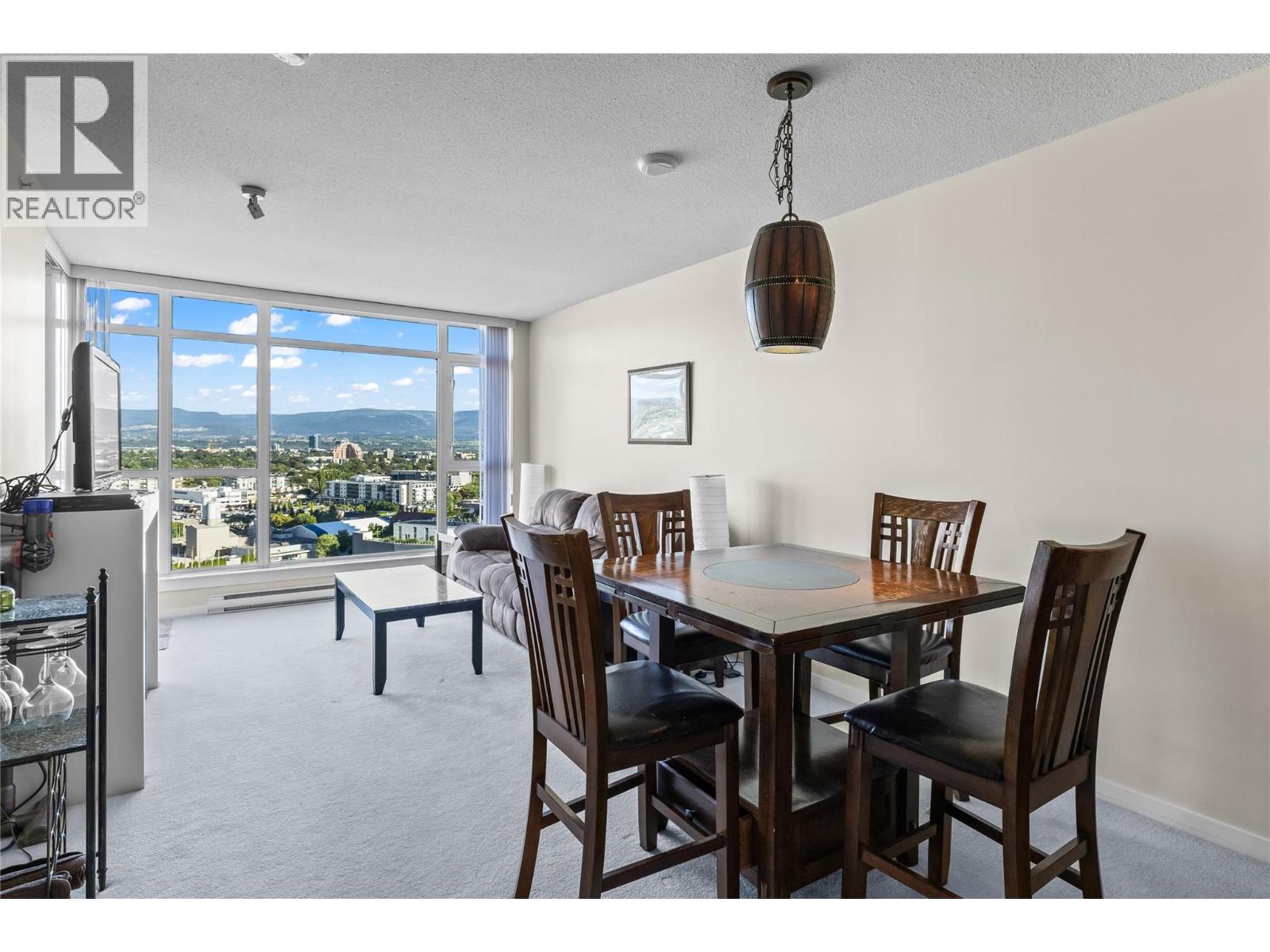 1075 Sunset Drive Unit# 1904, Kelowna, British Columbia  V1Y 9Y9 - Photo 10 - 10387645