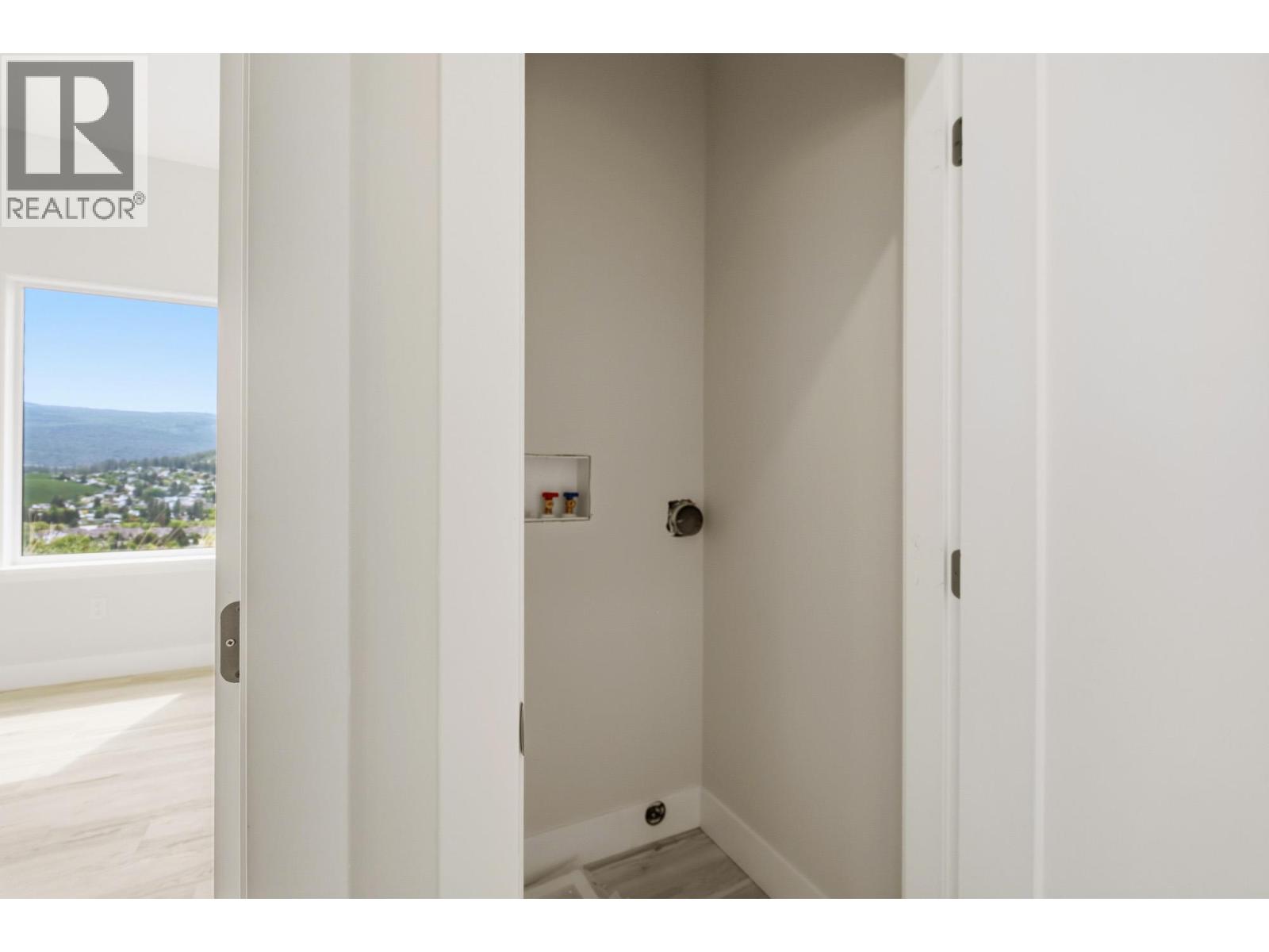 1531 Fairwood Lane, Kelowna, British Columbia  V1P 0A4 - Photo 56 - 10386745