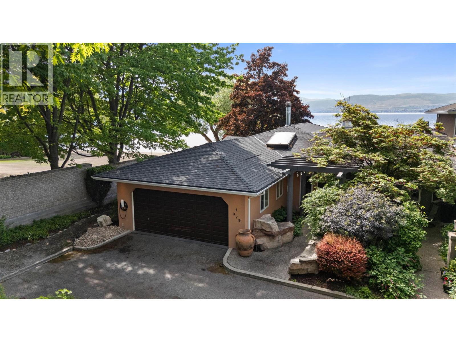 379 Collett Road Unit# 1, Kelowna, British Columbia  V1W 3A3 - Photo 2 - 10386542
