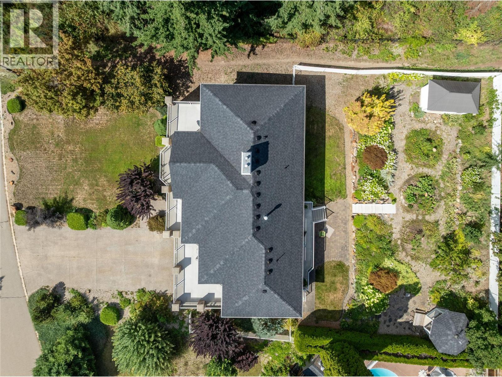 5231 11 Street Ne, Salmon Arm, British Columbia  V1E 3N3 - Photo 3 - 10386245