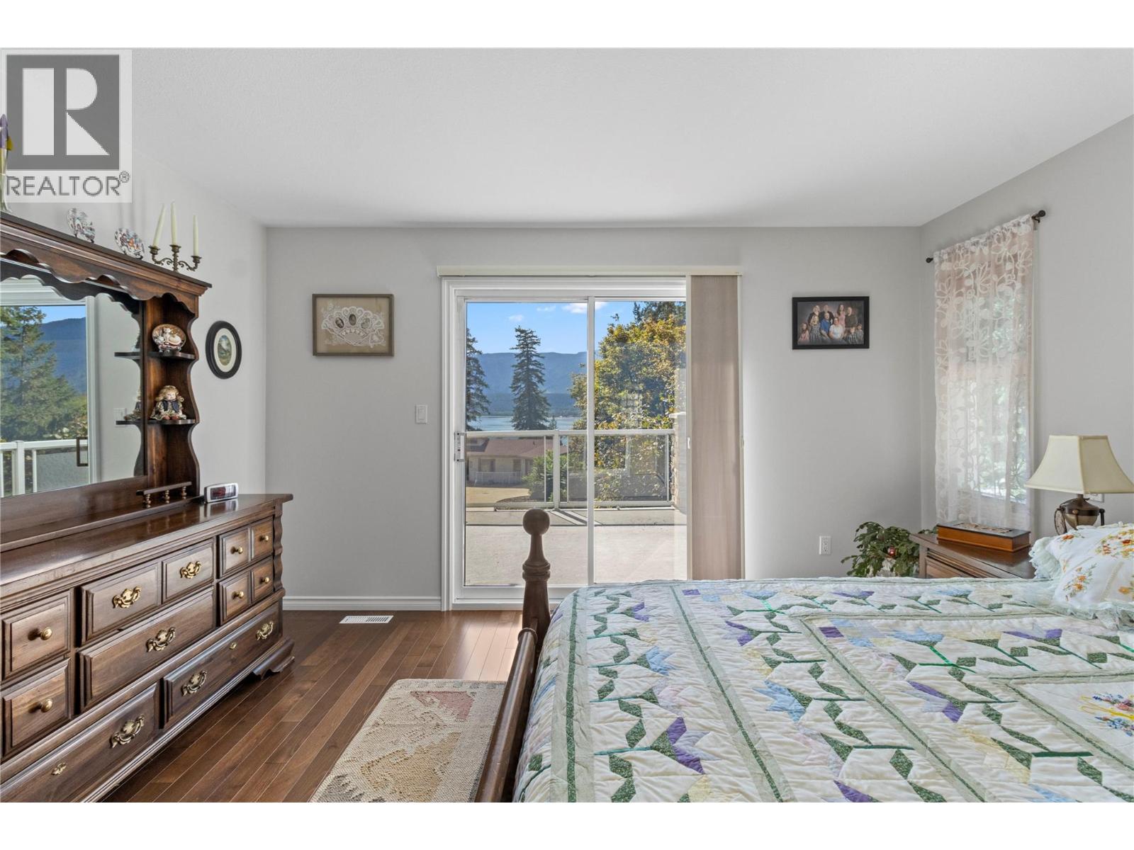 5231 11 Street Ne, Salmon Arm, British Columbia  V1E 3N3 - Photo 33 - 10386245