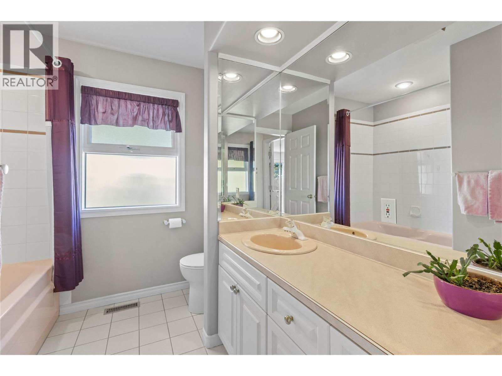 5231 11 Street Ne, Salmon Arm, British Columbia  V1E 3N3 - Photo 38 - 10386245