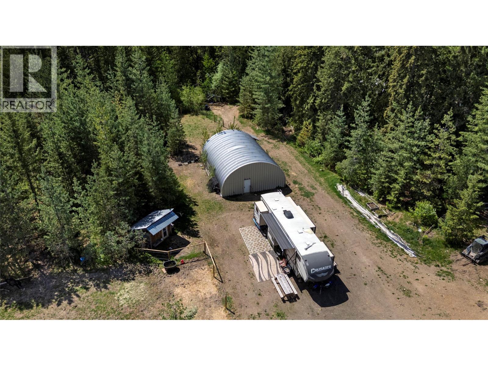 4993 Meadow Creek Road, Celista, British Columbia  V0E 1M6 - Photo 10 - 10387766