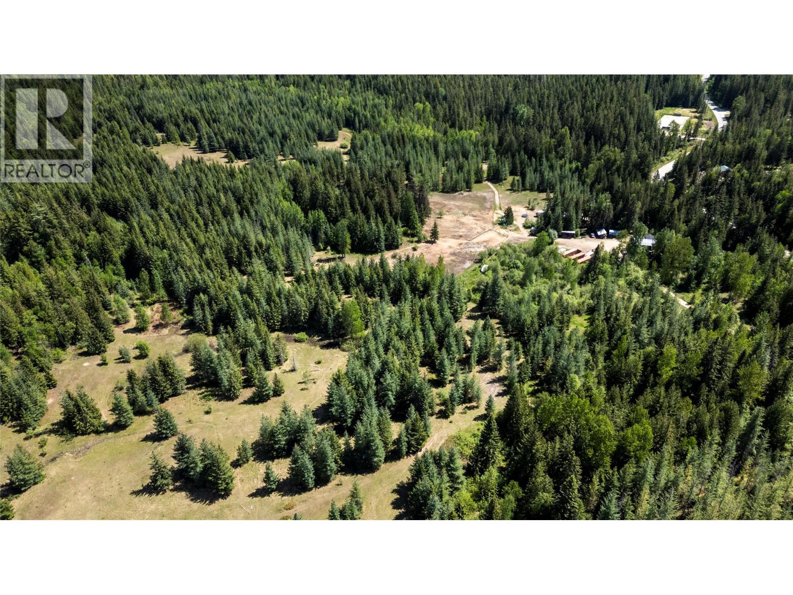 4993 Meadow Creek Road, Celista, British Columbia  V0E 1M6 - Photo 7 - 10387766