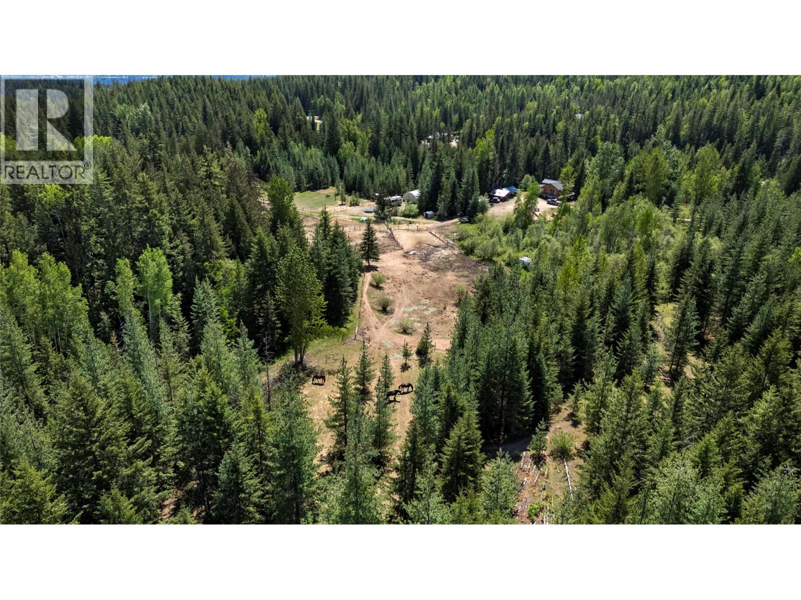 4993 Meadow Creek Road, Celista, British Columbia  V0E 1M6 - Photo 9 - 10387766