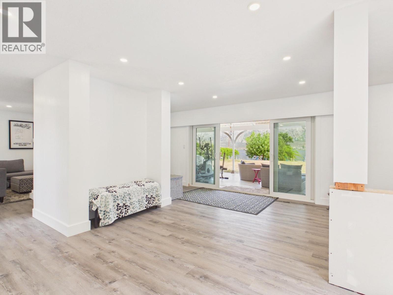 8209 Gala Crescent, Osoyoos, British Columbia  V0H 1V2 - Photo 14 - 10387634