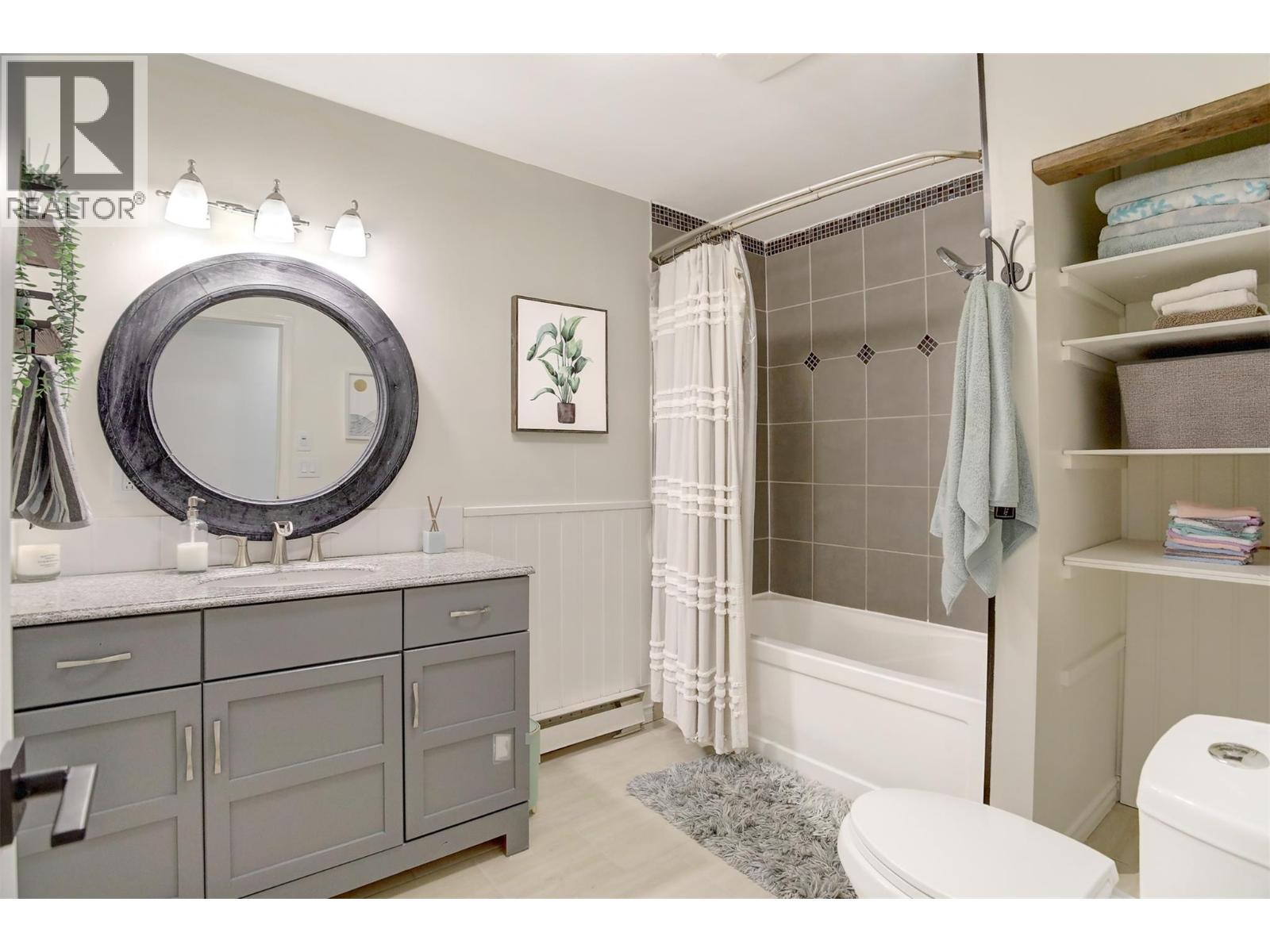 812 Paret Road, Kelowna, British Columbia  V1W 4P2 - Photo 24 - 10387363