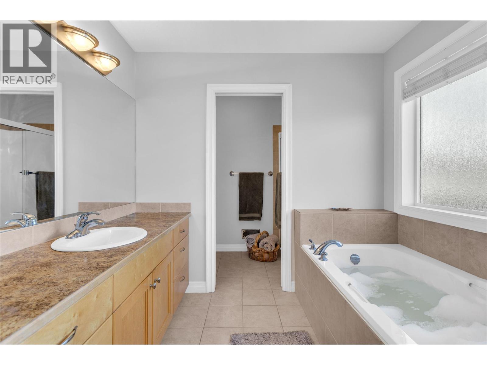 614 South Crest Drive, Kelowna, British Columbia  V1W 4Y6 - Photo 18 - 10387328