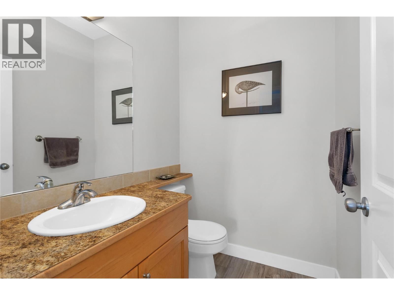 614 South Crest Drive, Kelowna, British Columbia  V1W 4Y6 - Photo 6 - 10387328