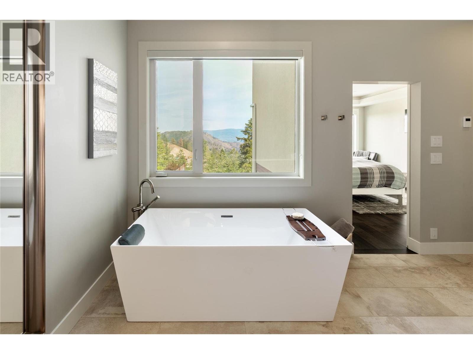 2501 Tallus Heights Drive, West Kelowna, British Columbia  V4T 3M2 - Photo 31 - 10387215
