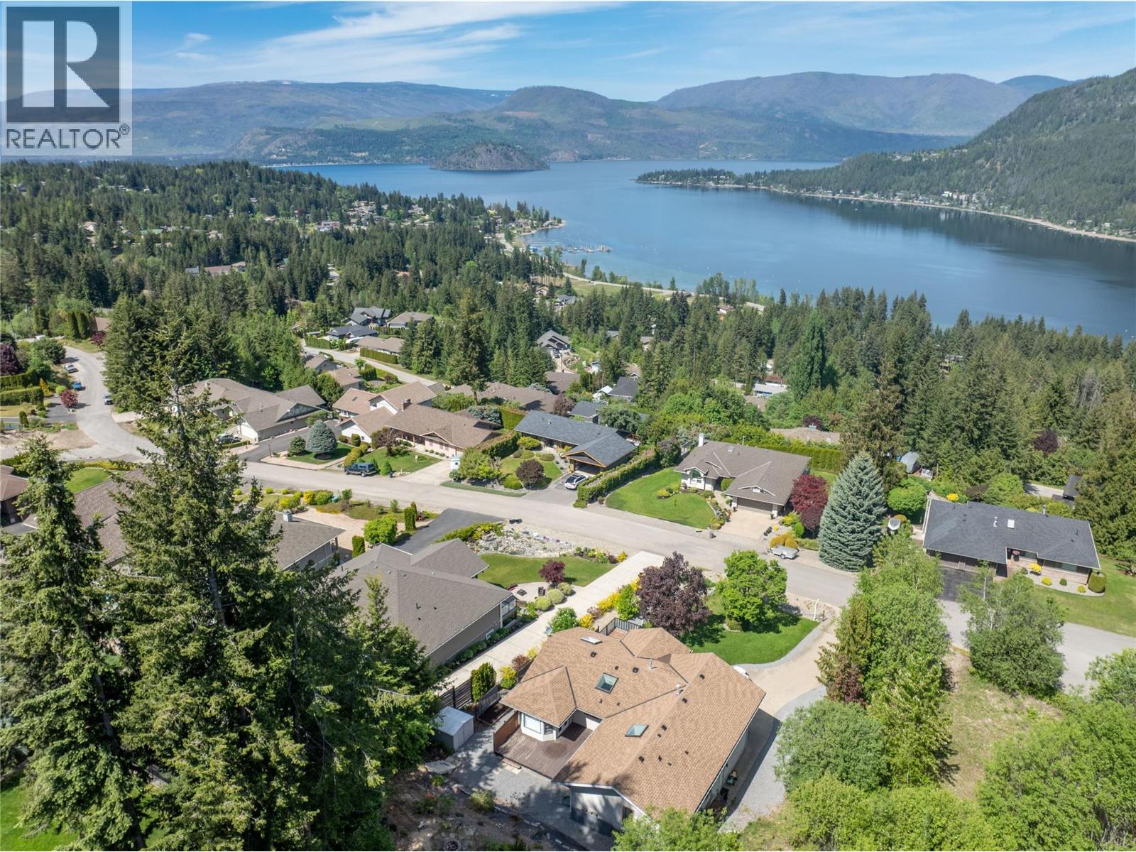 2620 Grand View Place, Blind Bay, British Columbia  V0E 1H2 - Photo 3 - 10387675