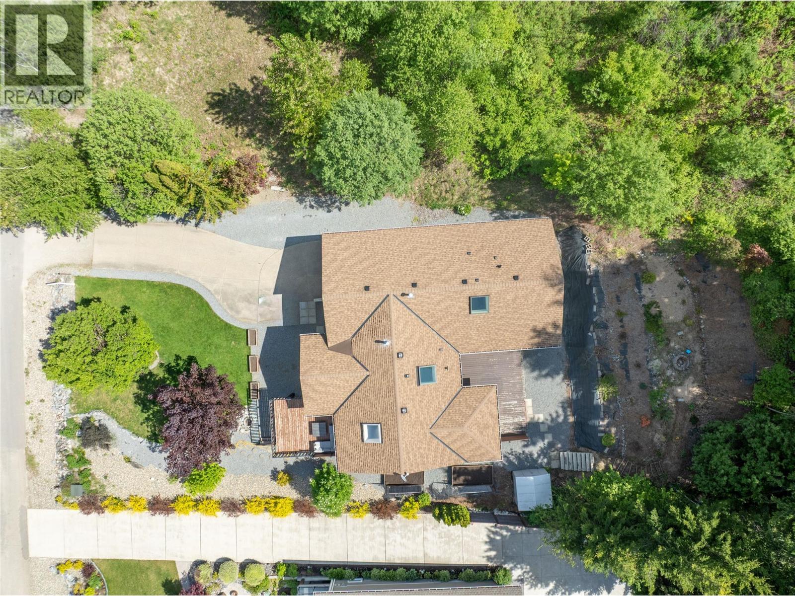 2620 Grand View Place, Blind Bay, British Columbia  V0E 1H2 - Photo 4 - 10387675