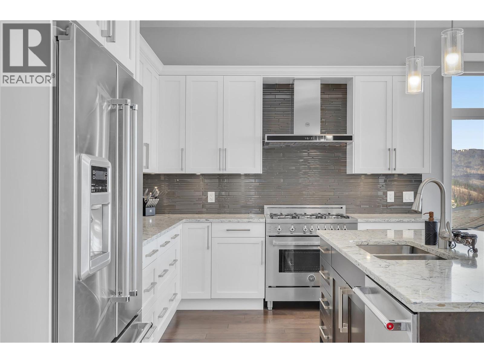 1823 Diamond View Drive, West Kelowna, British Columbia  V1Z 4B7 - Photo 5 - 10387423