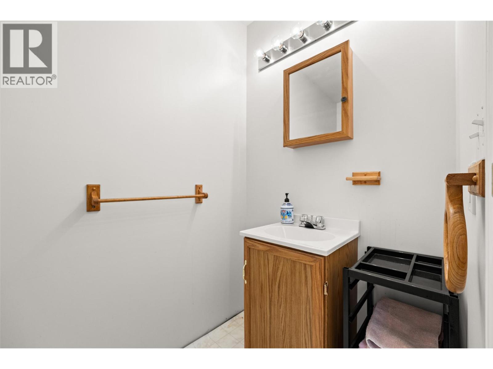 4450 Postill Drive Unit# 14, Kelowna, British Columbia  V1X 7Y9 - Photo 38 - 10387211
