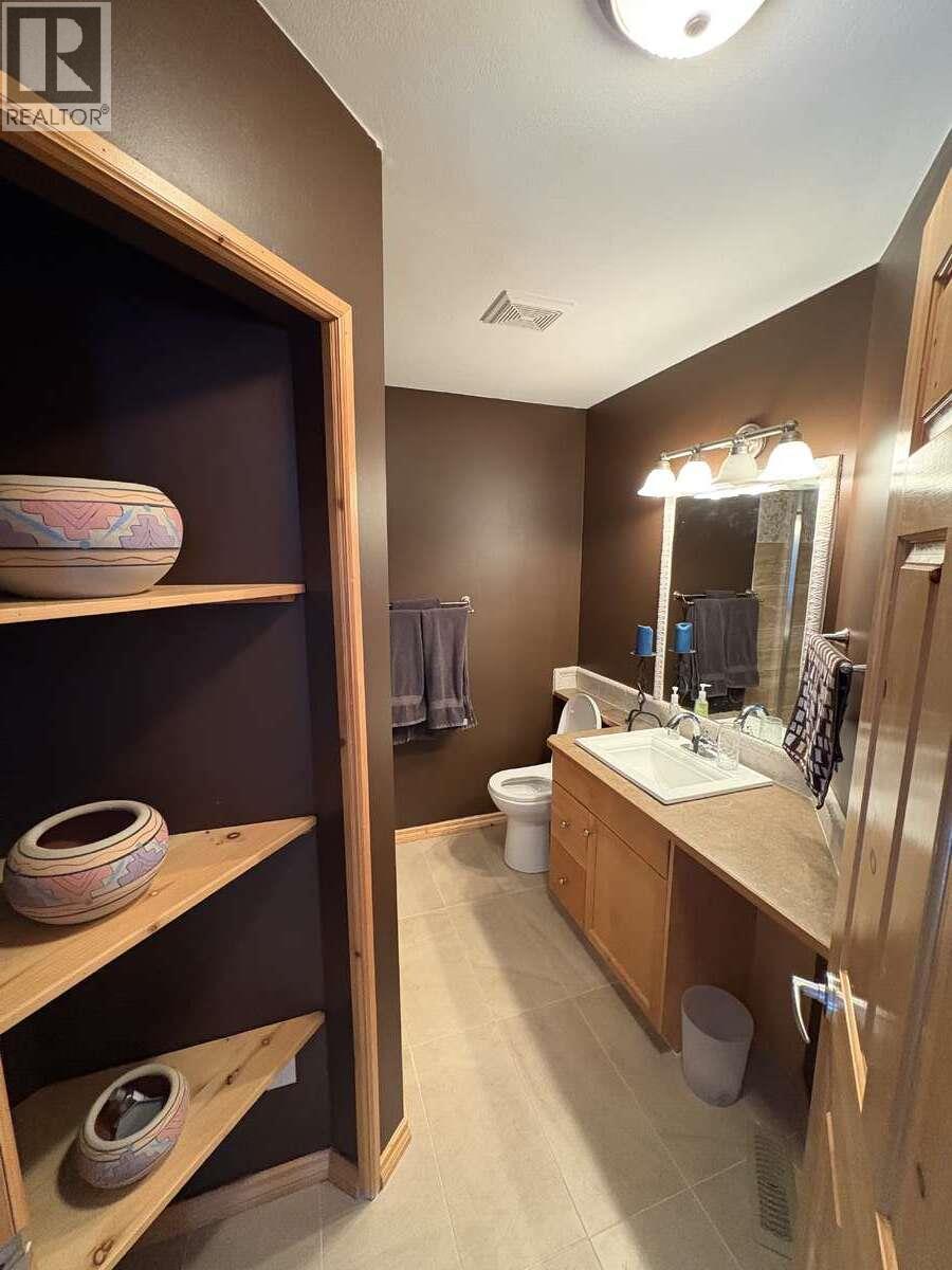 8381 Richardson Crescent, Canal Flats, British Columbia  V0B 1B0 - Photo 50 - 10387785