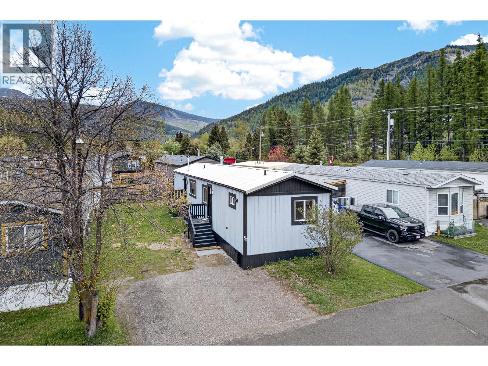 50 100 Aspen Drive, Sparwood, British Columbia  V0B 2G0 - Photo 2 - 10387578