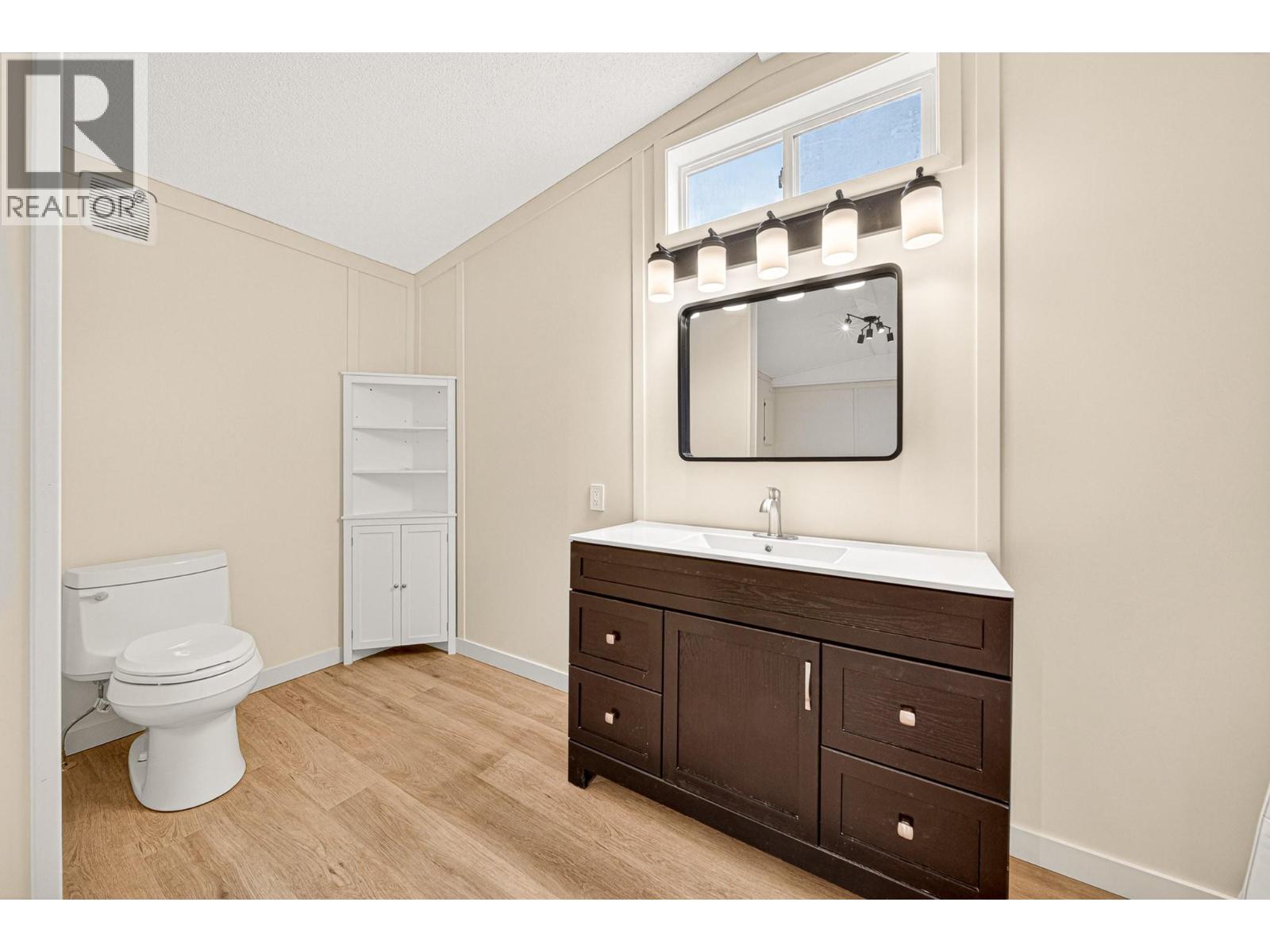 50 100 Aspen Drive, Sparwood, British Columbia  V0B 2G0 - Photo 21 - 10387578