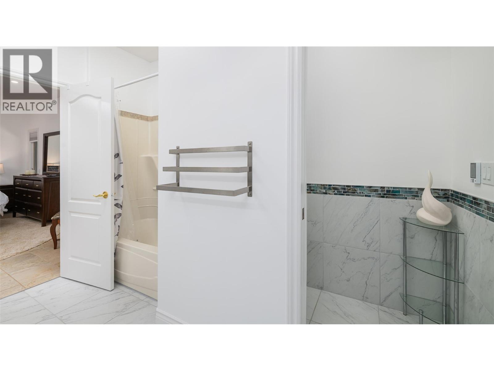 210 21 Highway, Lister, British Columbia  V0B 1G2 - Photo 27 - 10387285