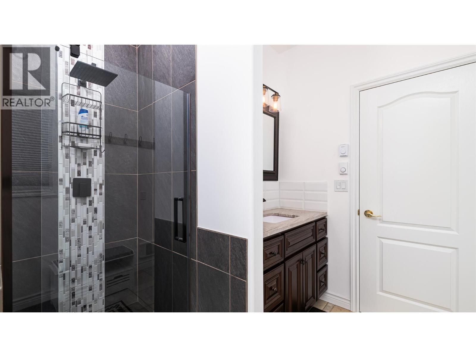 210 21 Highway, Lister, British Columbia  V0B 1G2 - Photo 32 - 10387285