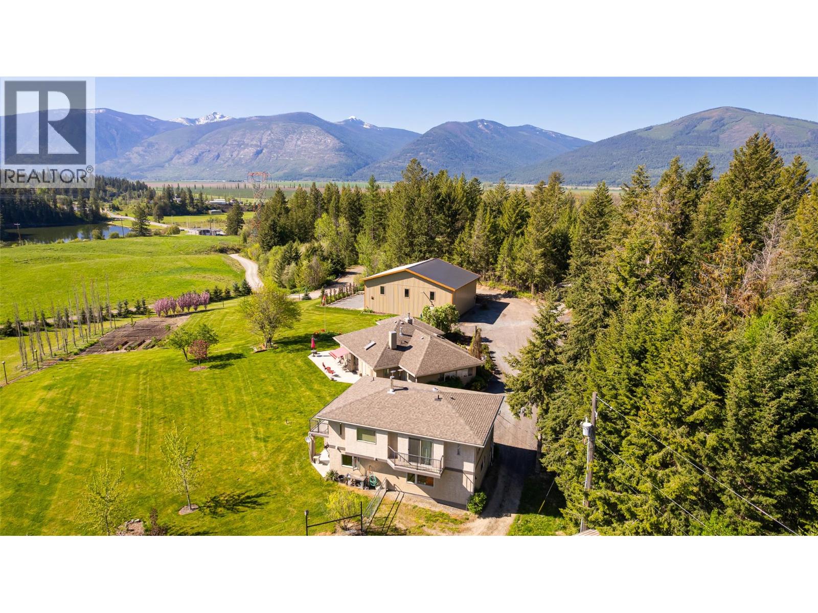 210 21 Highway, Lister, British Columbia  V0B 1G2 - Photo 9 - 10387285