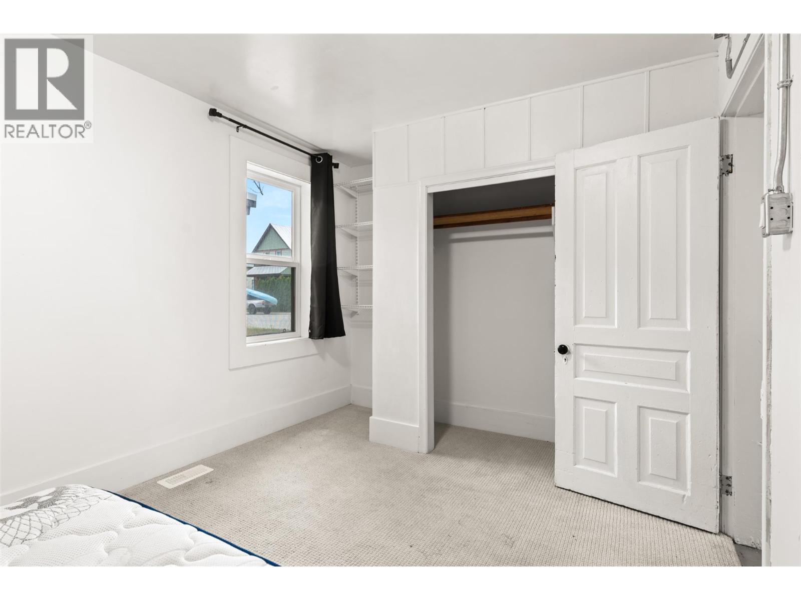 604 Fourth Street E, Revelstoke, British Columbia  V0E 2S0 - Photo 23 - 10385422