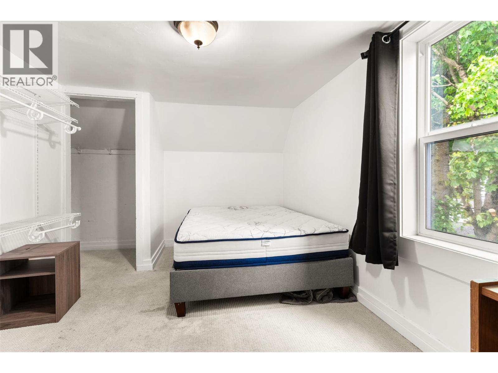 604 Fourth Street E, Revelstoke, British Columbia  V0E 2S0 - Photo 24 - 10385422