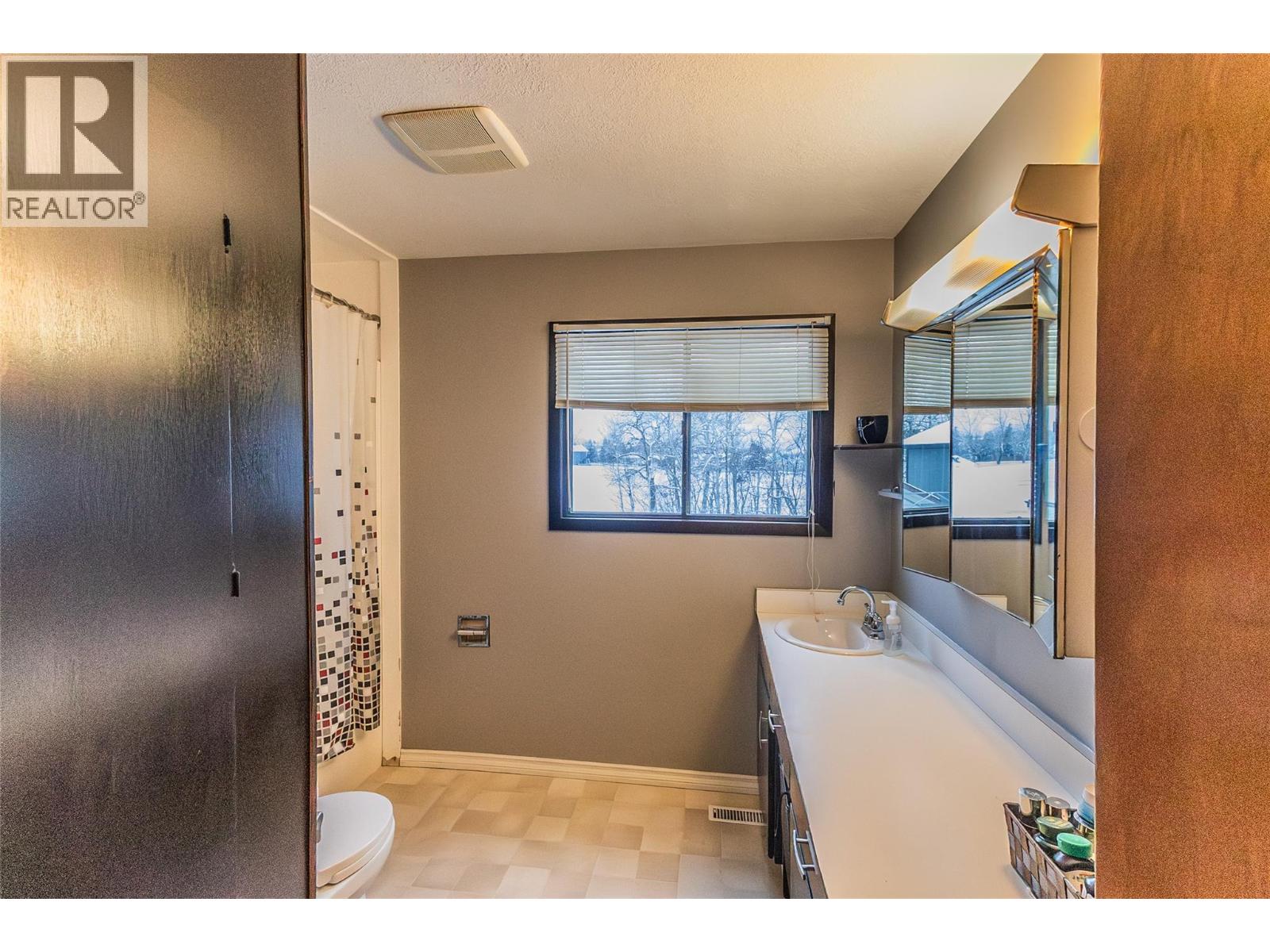 9400 Ravine Drive, Dawson Creek, British Columbia  V1G 3V6 - Photo 10 - 10387797