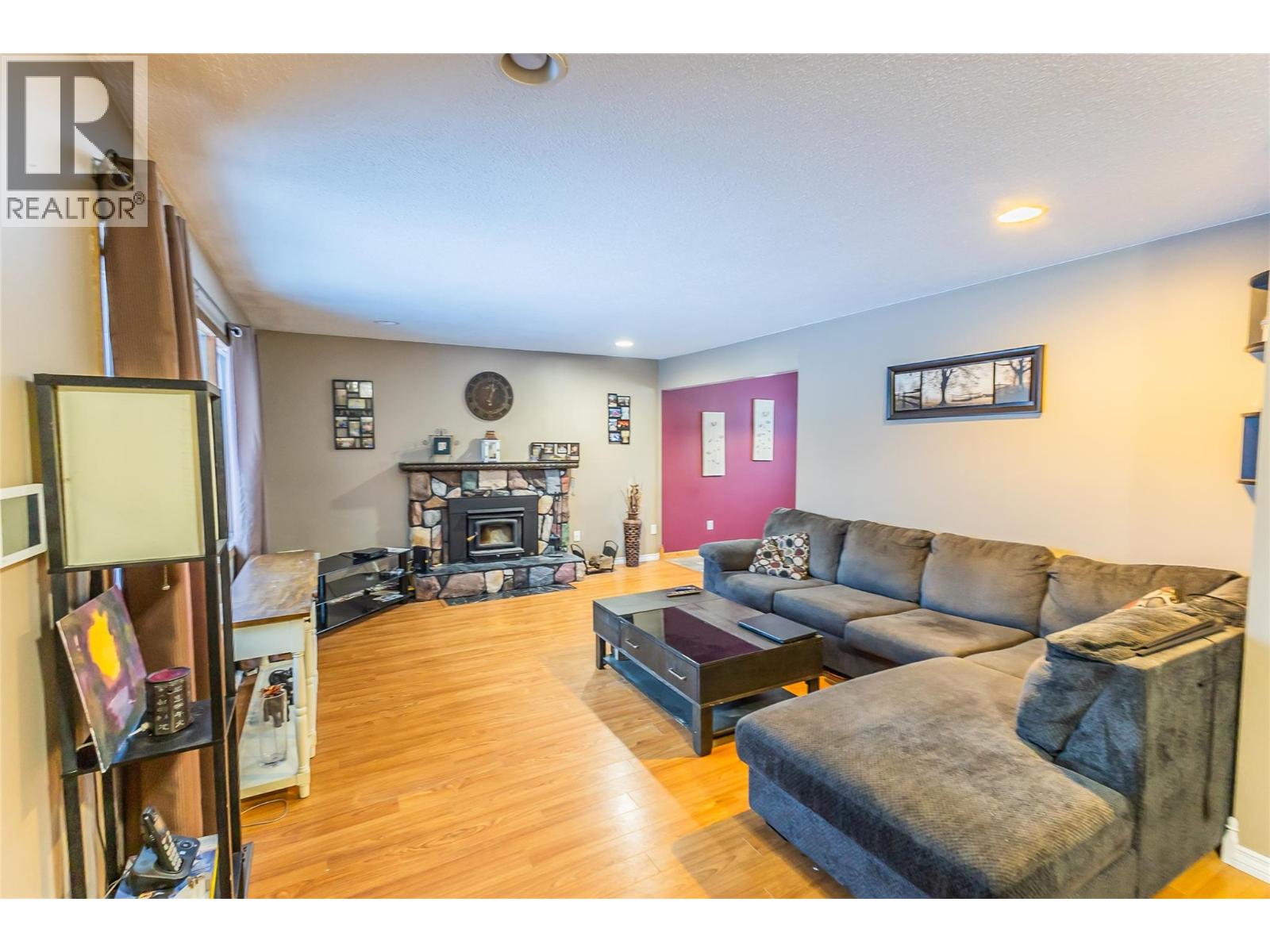 9400 Ravine Drive, Dawson Creek, British Columbia  V1G 3V6 - Photo 4 - 10387797