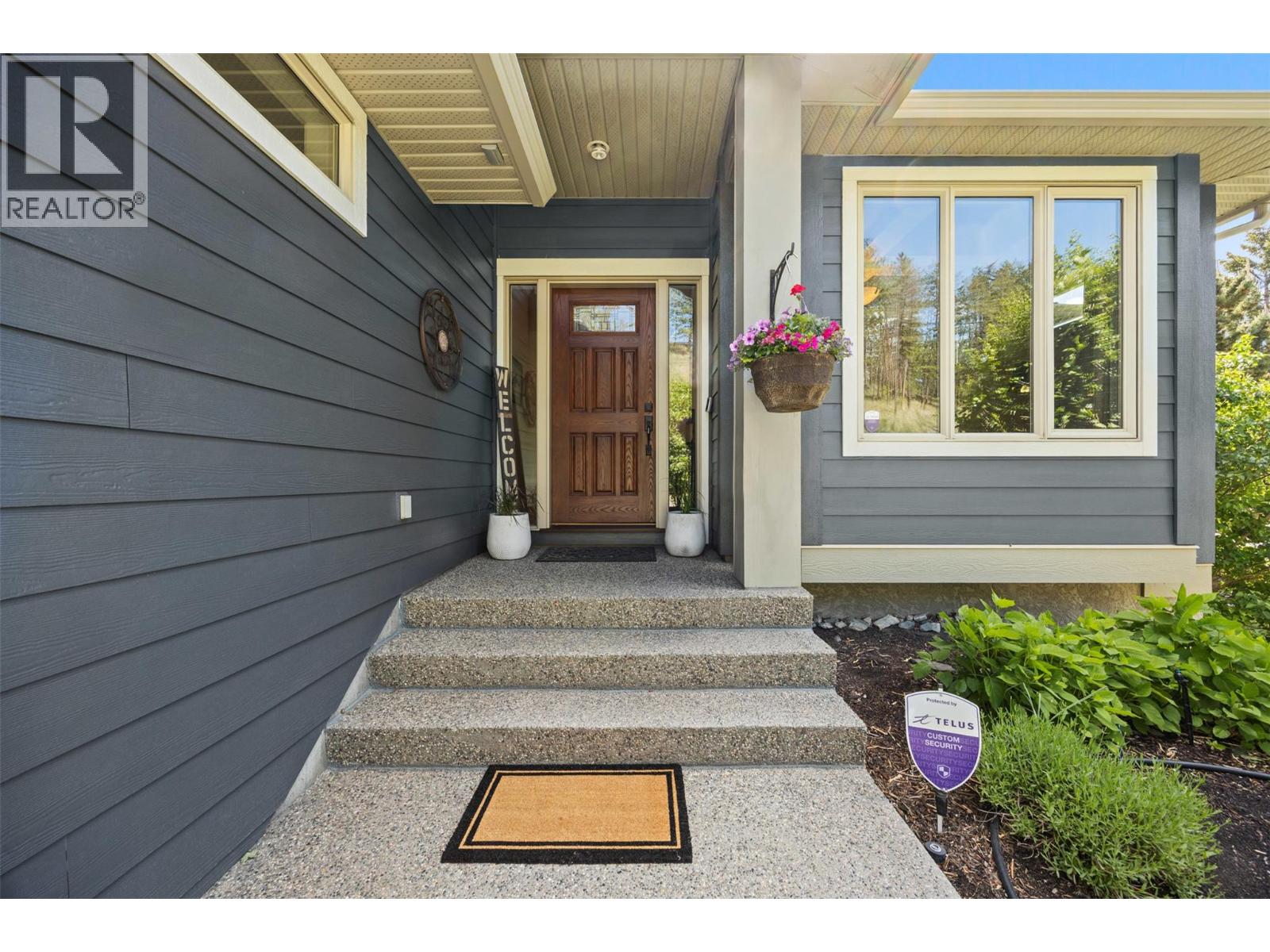 2497 Paramount Drive, West Kelowna, British Columbia  V4T 3K4 - Photo 4 - 10387704