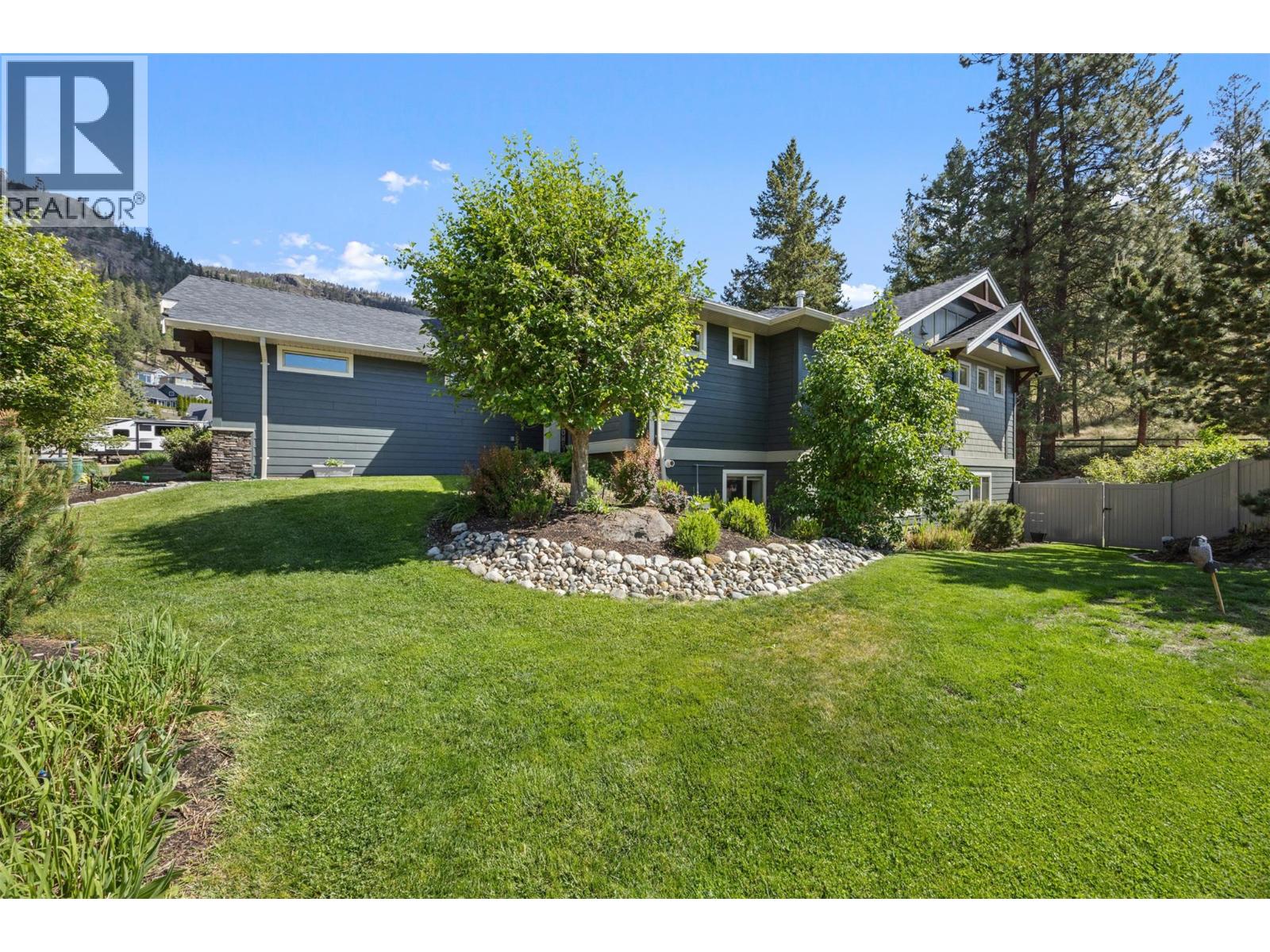 2497 Paramount Drive, West Kelowna, British Columbia  V4T 3K4 - Photo 44 - 10387704